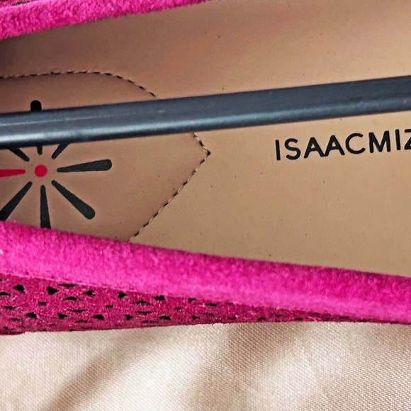 FLATS, ISAAC MIZRAHI, SZ LADIES 8.5W, DARK ROSE SUEDE, TASSLES ON EACH UPPER, - Picture 8 of 15